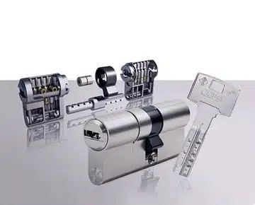 Bombines de seguridad en el Boalo